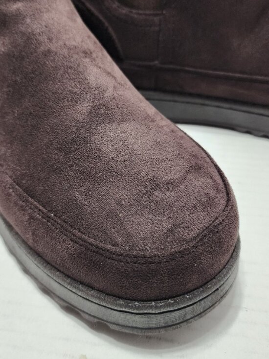 New White Mountain Isleworth Dark Brown Boot - Faux Suede & Fur - Size 8 main image 5